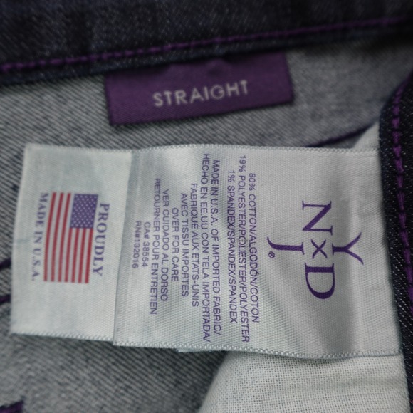 NYDJ Jeans 6 Blue Straight Leg Dark Wash Embellished Pocket Lift Tuck Stretch - Picture 9 of 14